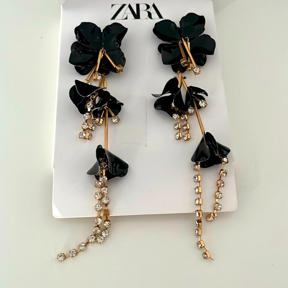 Zara earings